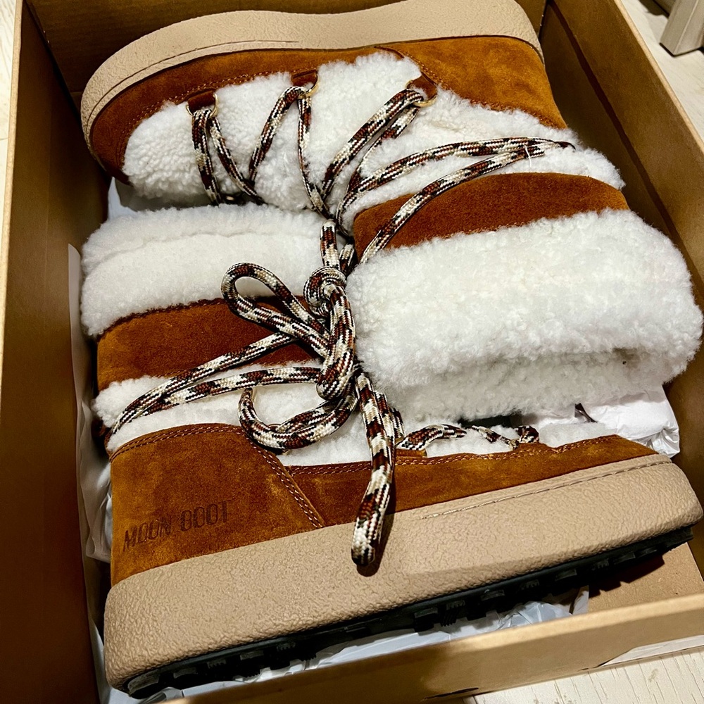 Moon Boot